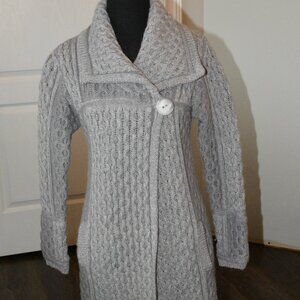 Inis Crafts Women's 100% Merino Wool Cable Knit Sweater in Grey size Small